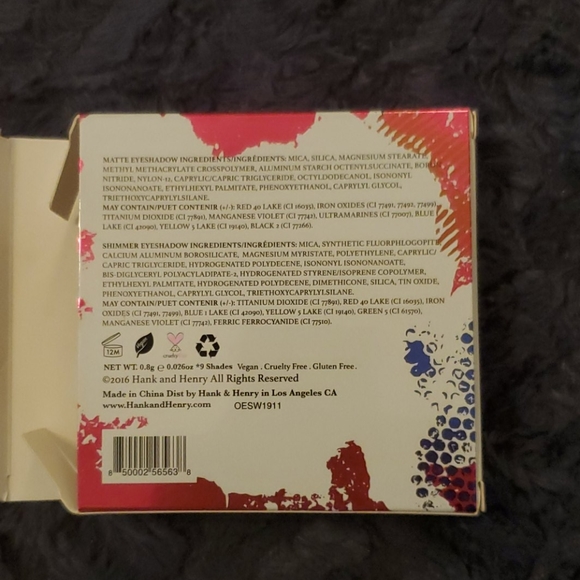 Living in color pallet - Picture 5 of 5